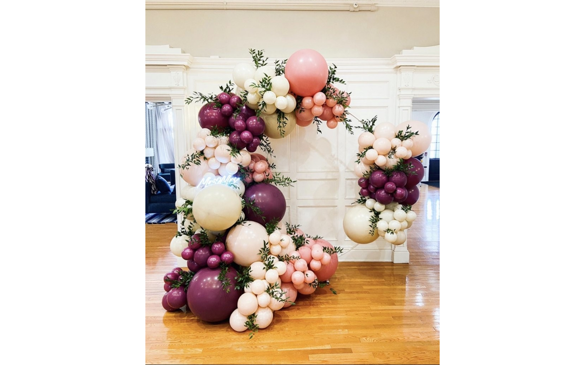 Big Garland Balloon Decor